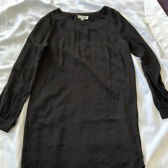 Chic Showpo black mini dress - Picture 3 of 4